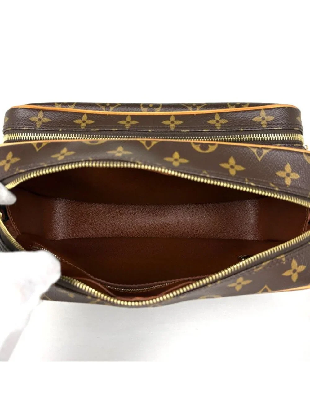 Louis Vuitton Nile Shoulder Bag Monogram Brown